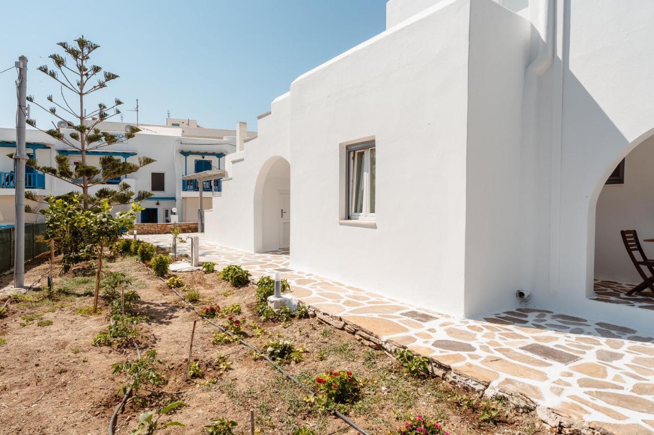 Celestial Seaview Apartments-Portara Naxos City Exterior photo
